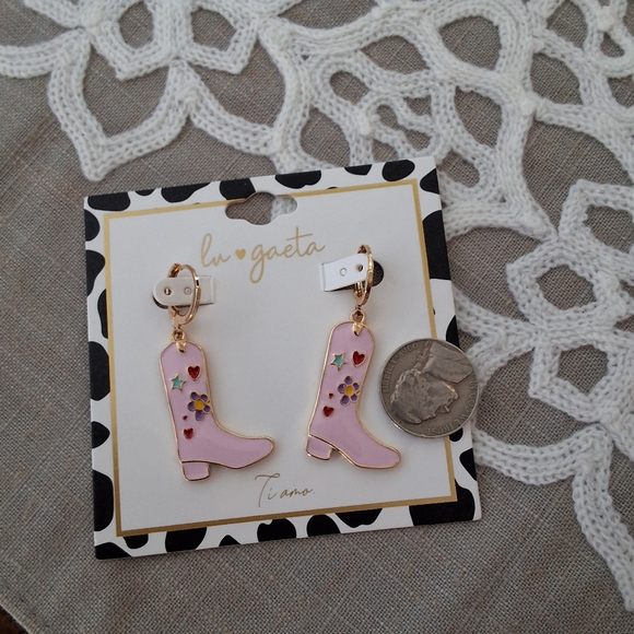 💥SALE💥LU Gaeta, Pink & Gold Decorated Cowgirl Boot Earrings NEW - Picture 3 of 4